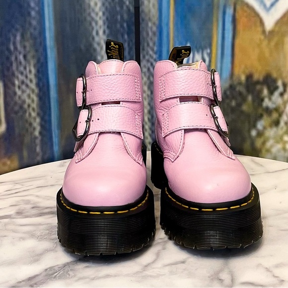 Dr. Martens Devon Heart Leather Platform Boots Buckle Pink Lavender 6 GUC - Picture 3 of 13